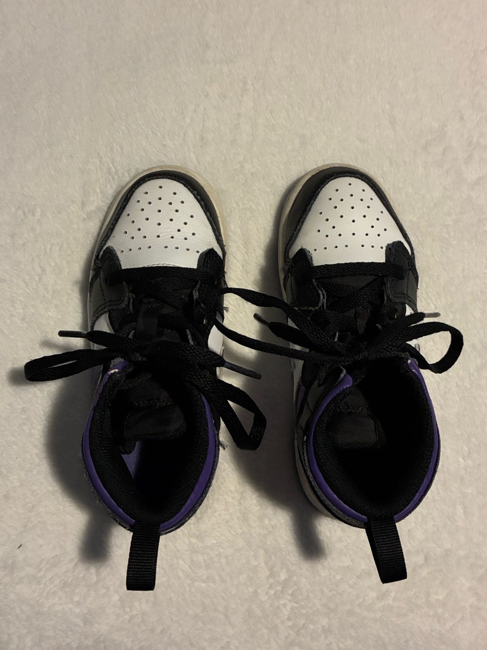 Nike Air Jordan 1 Mid ‘Dark Iris’ Toddler’s White, Black, Purple Shoes Size 10C